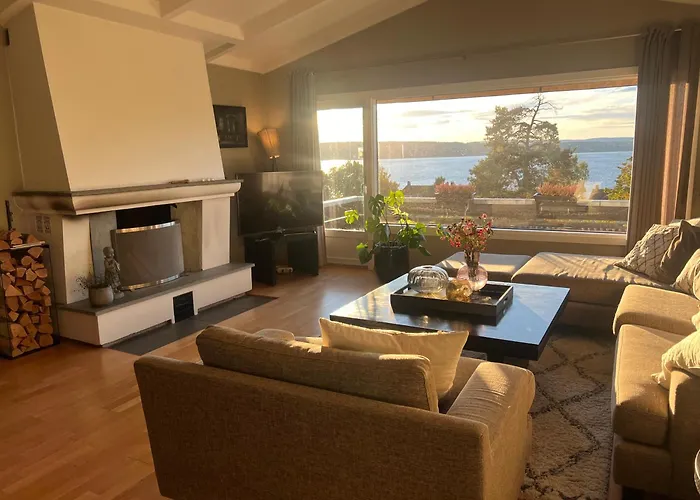 Large With Garden And Beautiful Sea View Villaer *